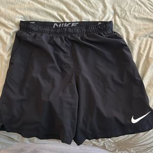 Nike short